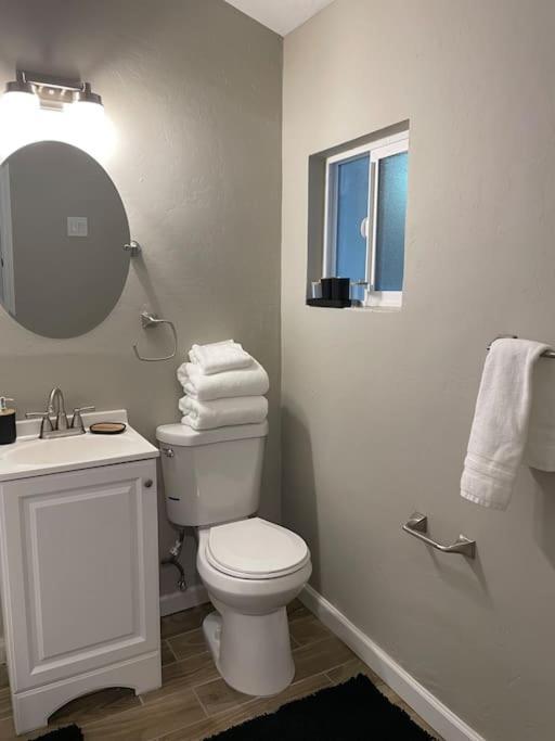 Appartement New Midtown With Full Kitchen *