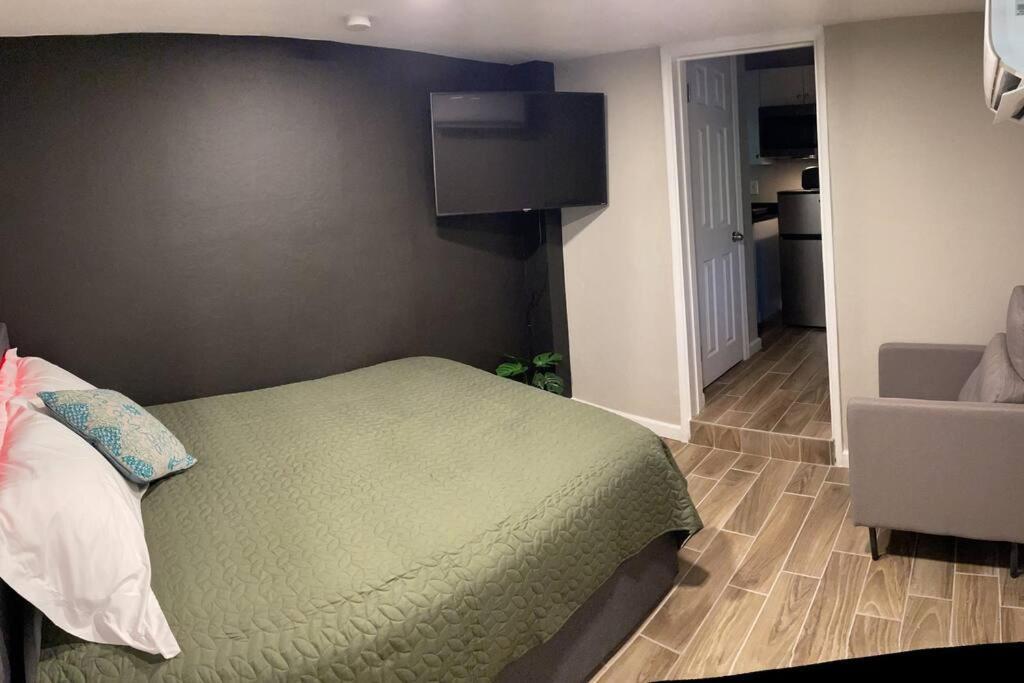 New Midtown With Full Kitchen Appartamento *